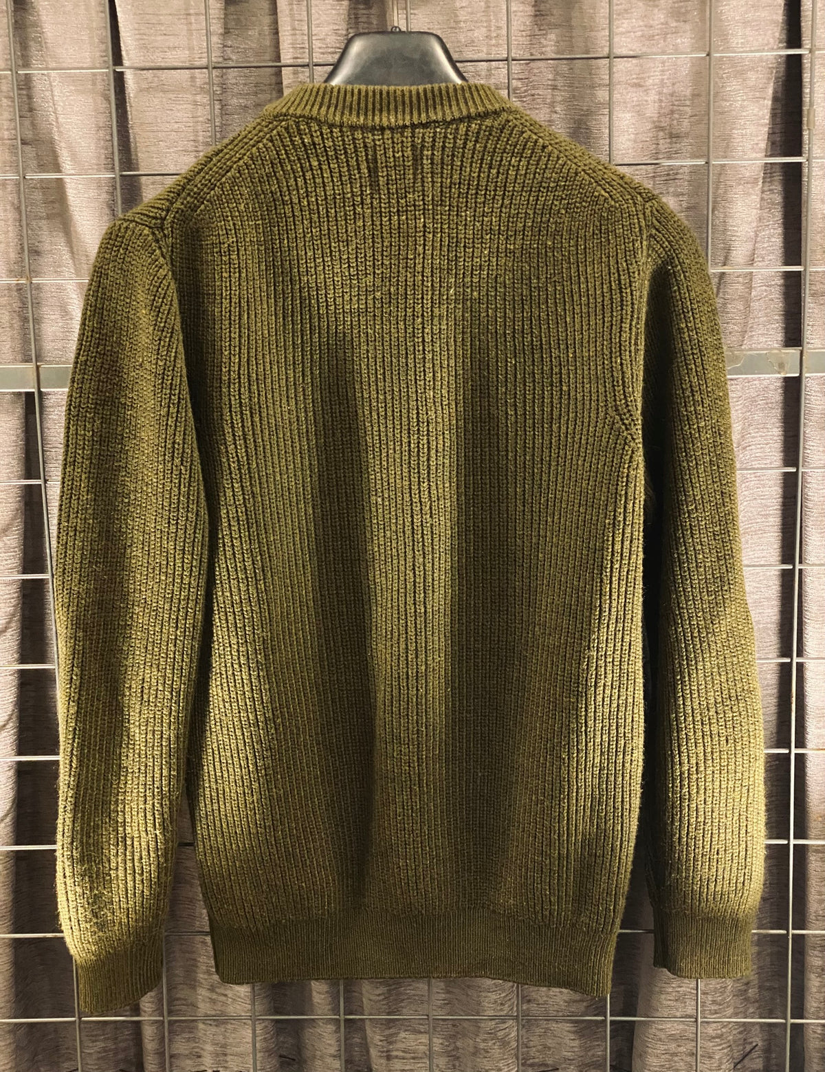 VKH047- ZARA GREEN SWEATER