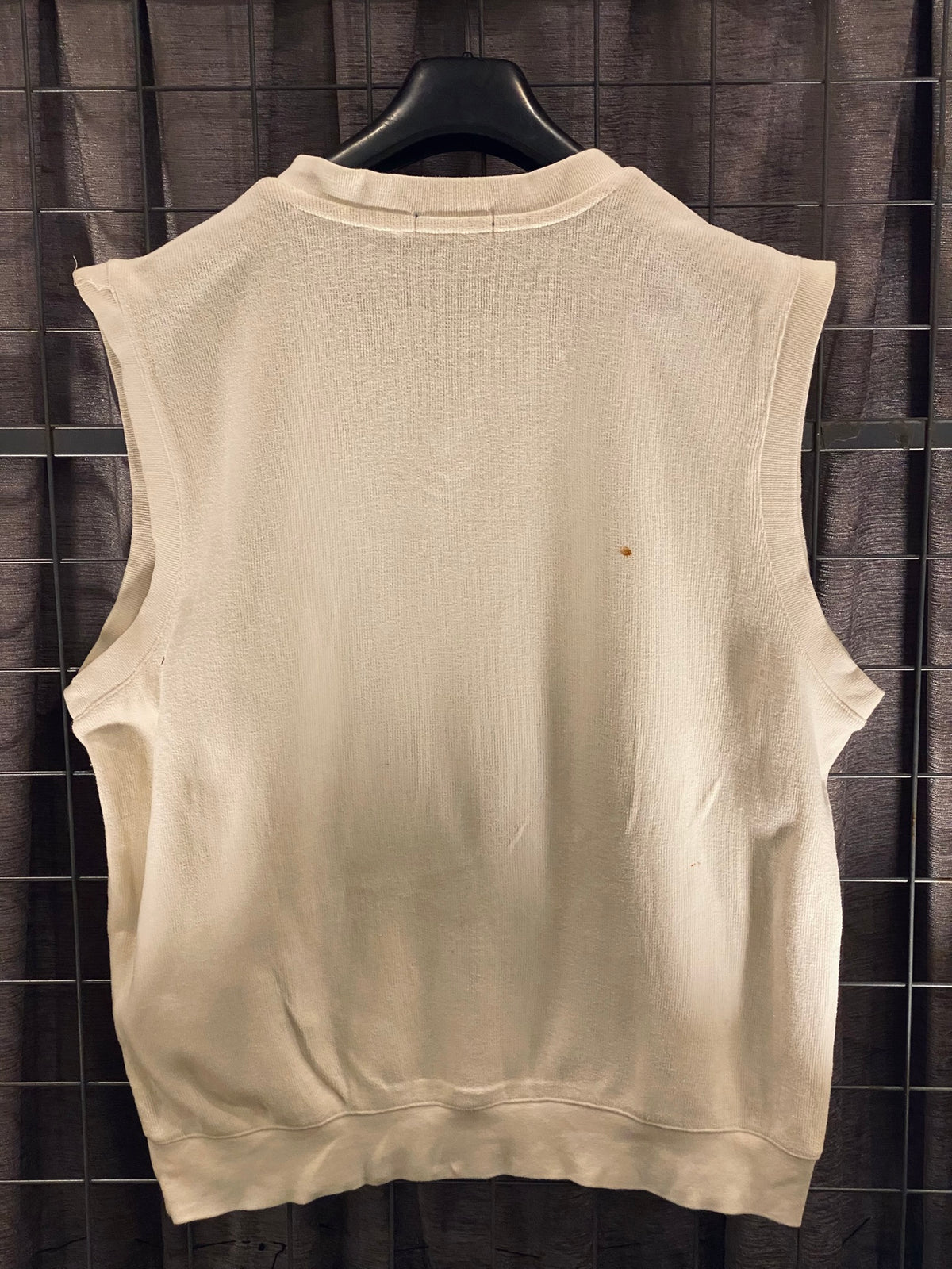 VKH032- IZOD WHITE VEST