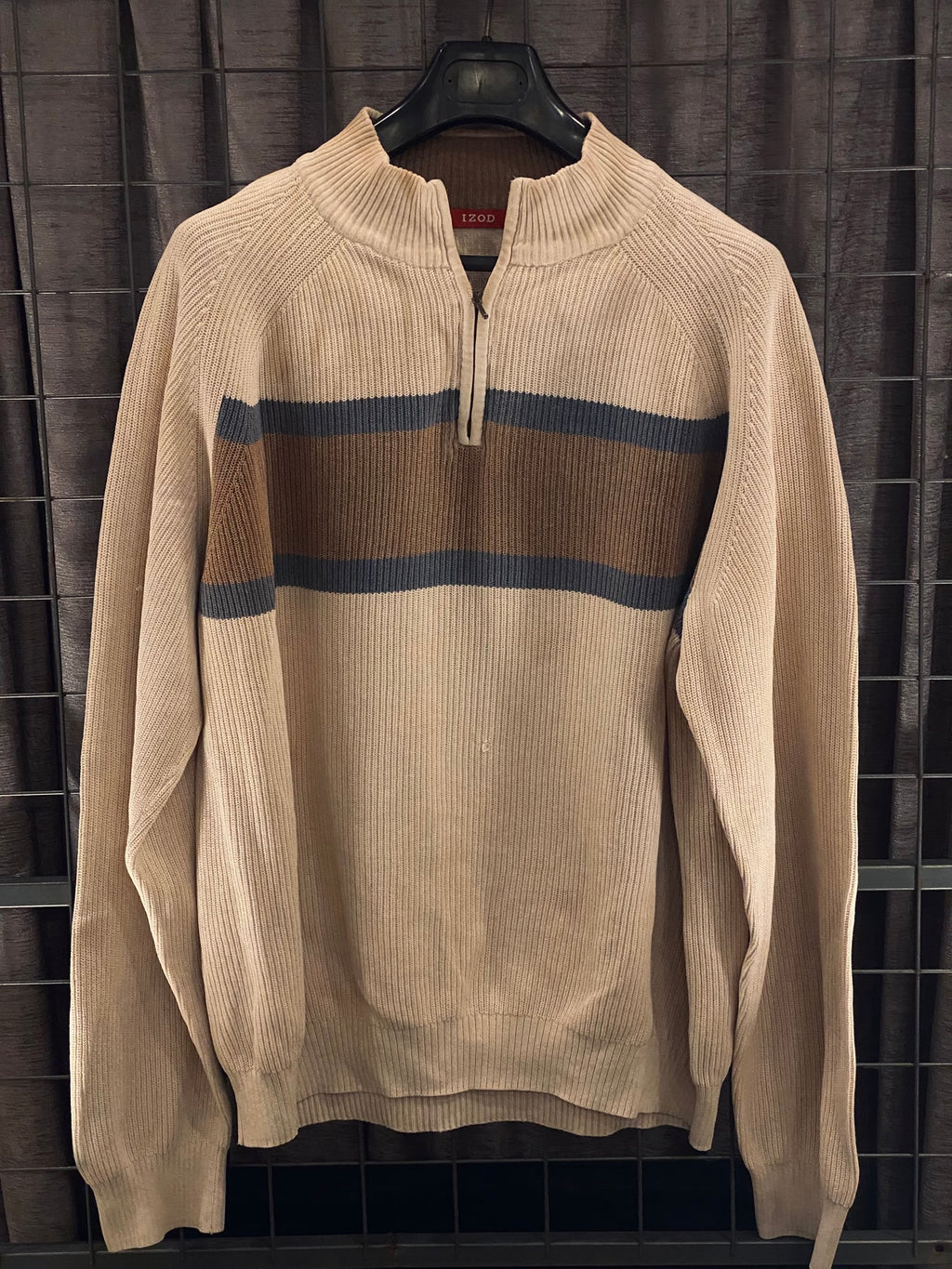 VKH008-IZOD BEIGE ZIPPER
