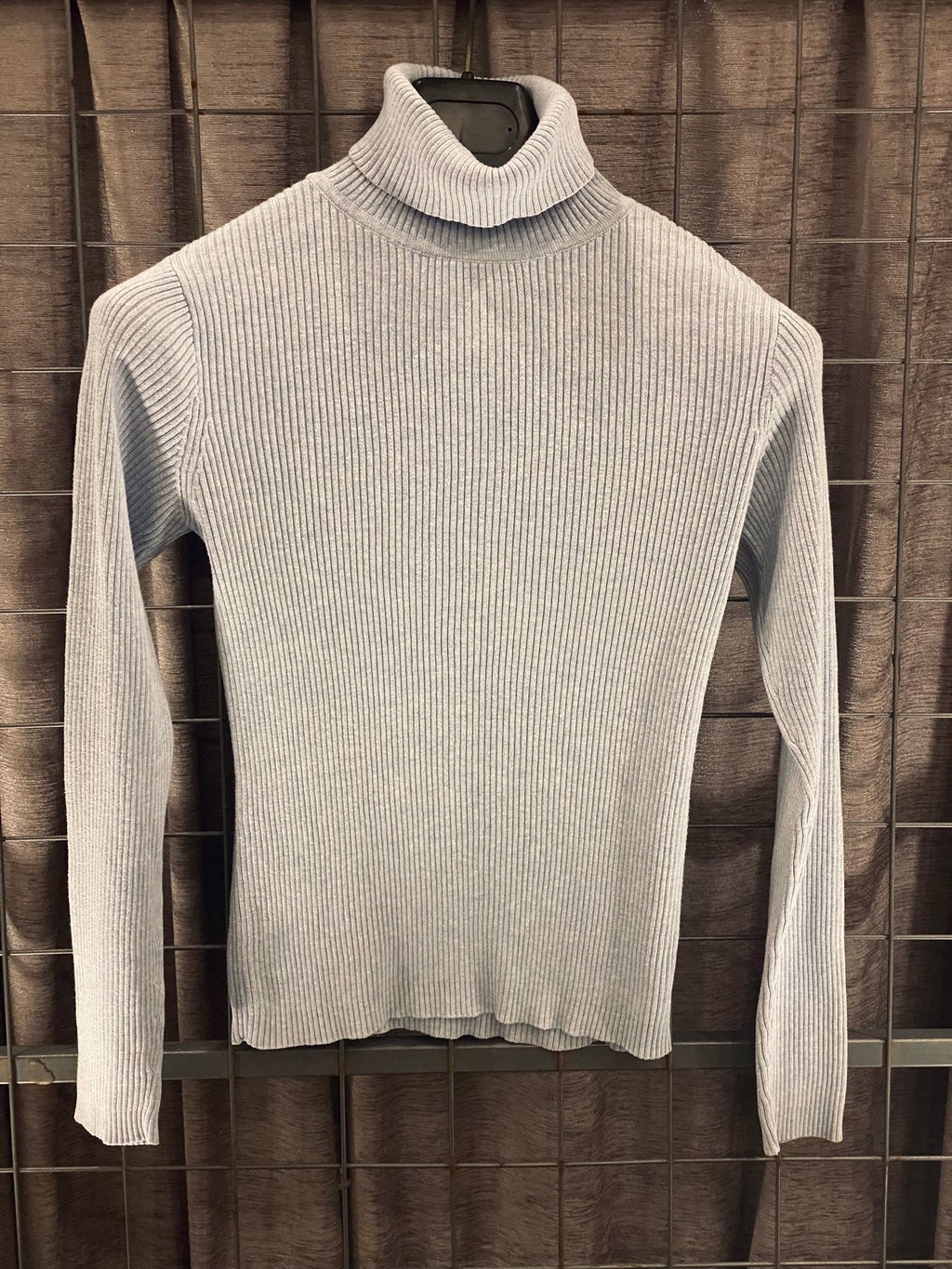 VKH049- GAP ICE BLUE TURTLE NECK