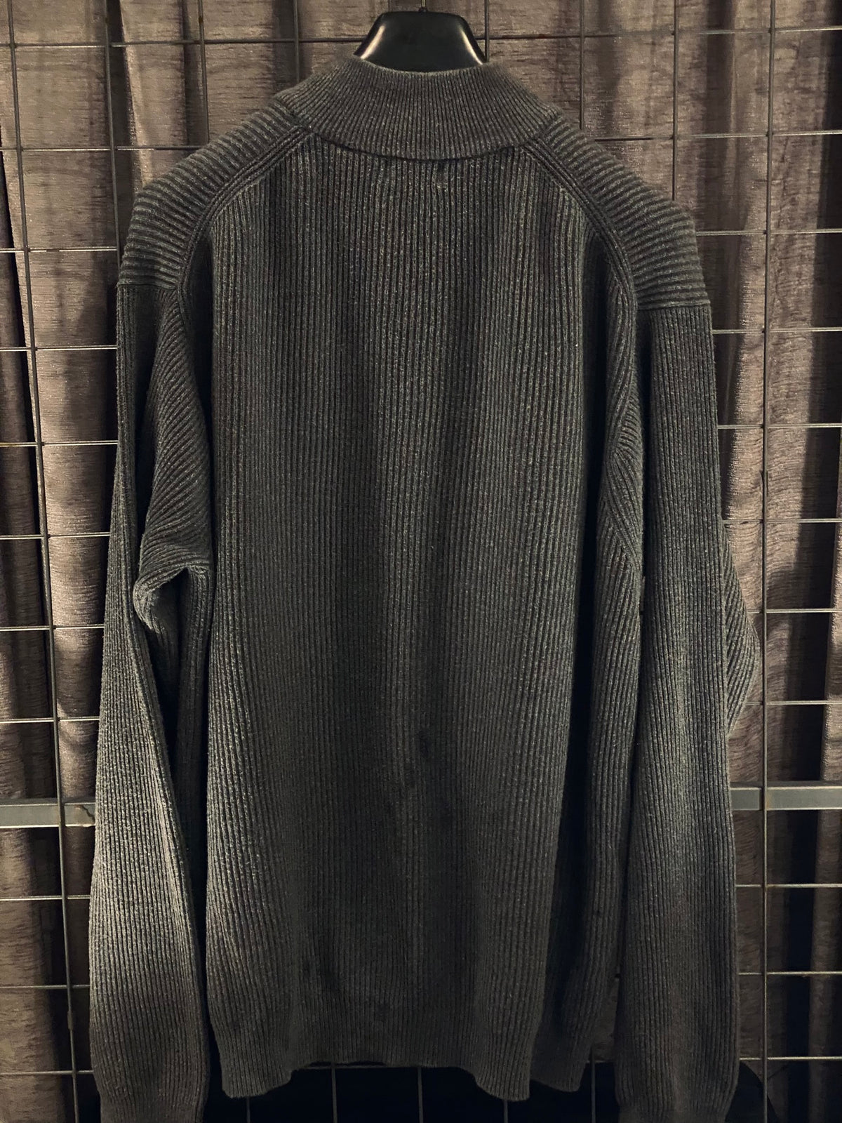 VKH016- IZOD GREY CARDIGAN